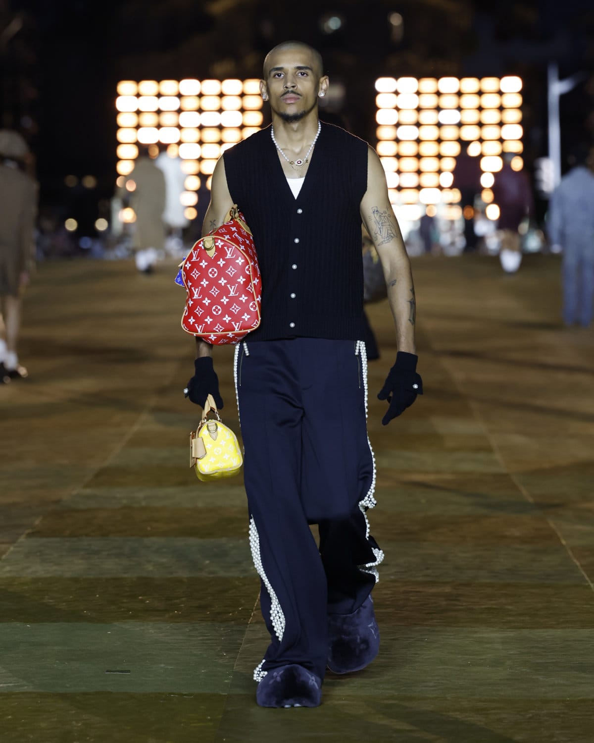 Louis Vuitton Menswear Spring 2024 Paris - Fashionably Male